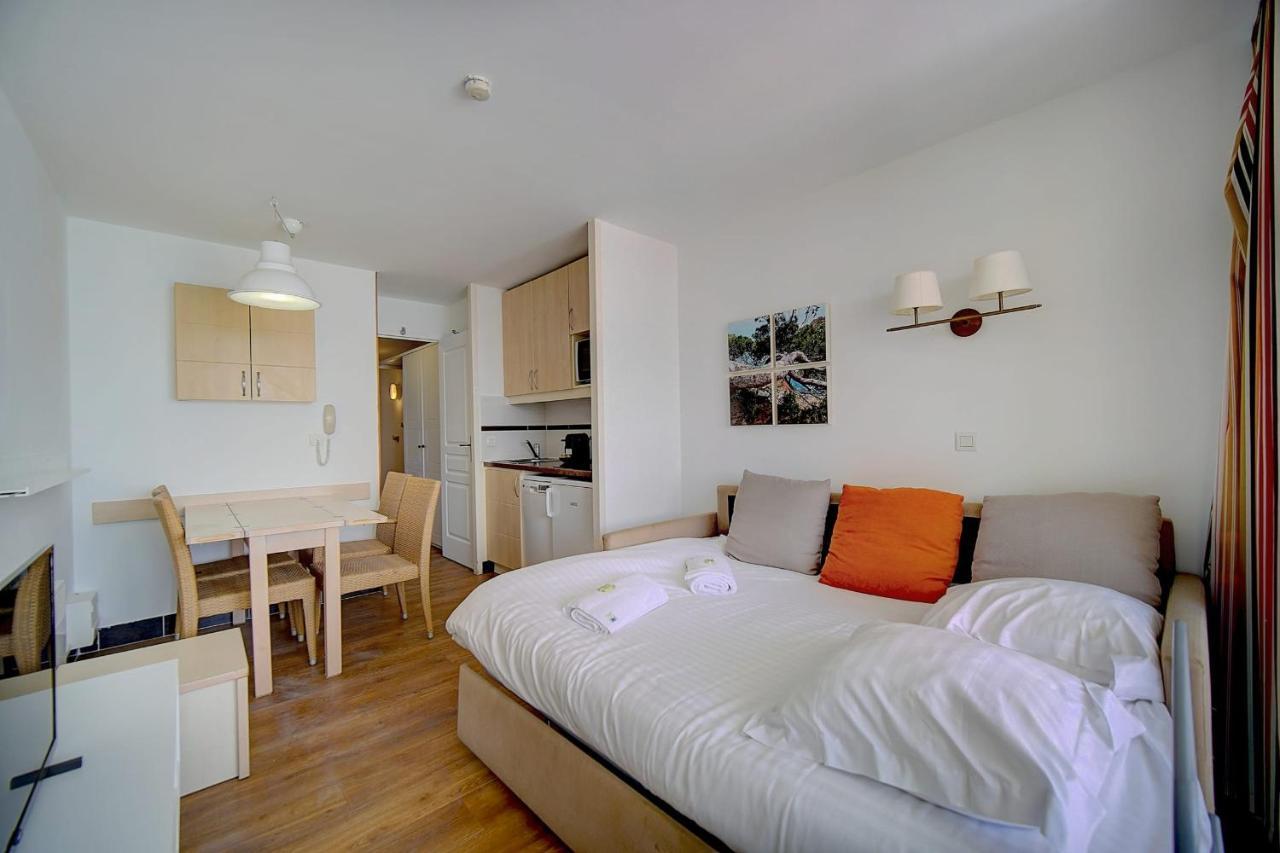 Apartment Immogroom - 2 Sea View - Air Conditioner - Wifi - Pool - Parking *
