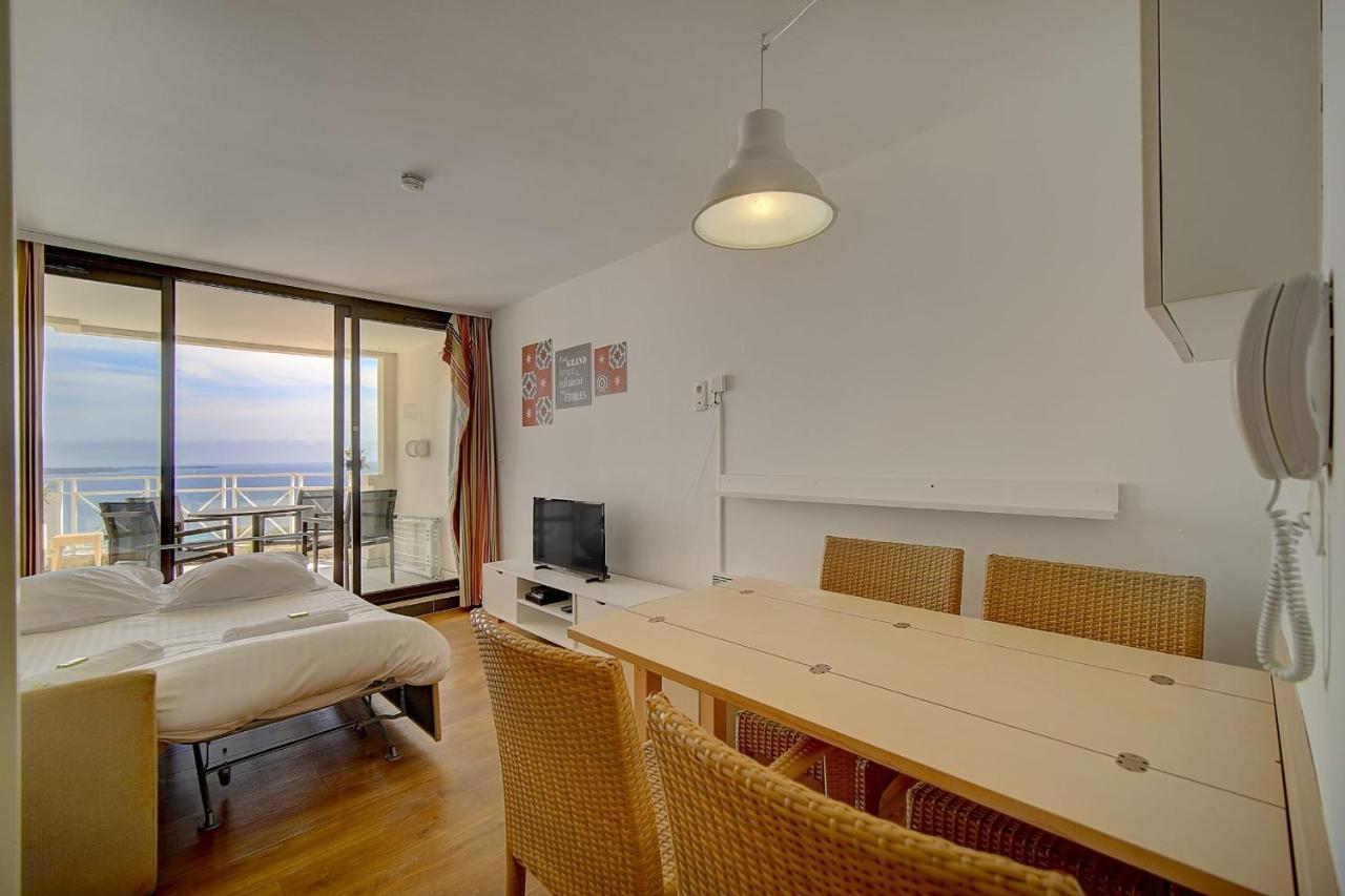 Immogroom - 2 Sea View - Air Conditioner - Wifi - Pool - Parking Apartment
